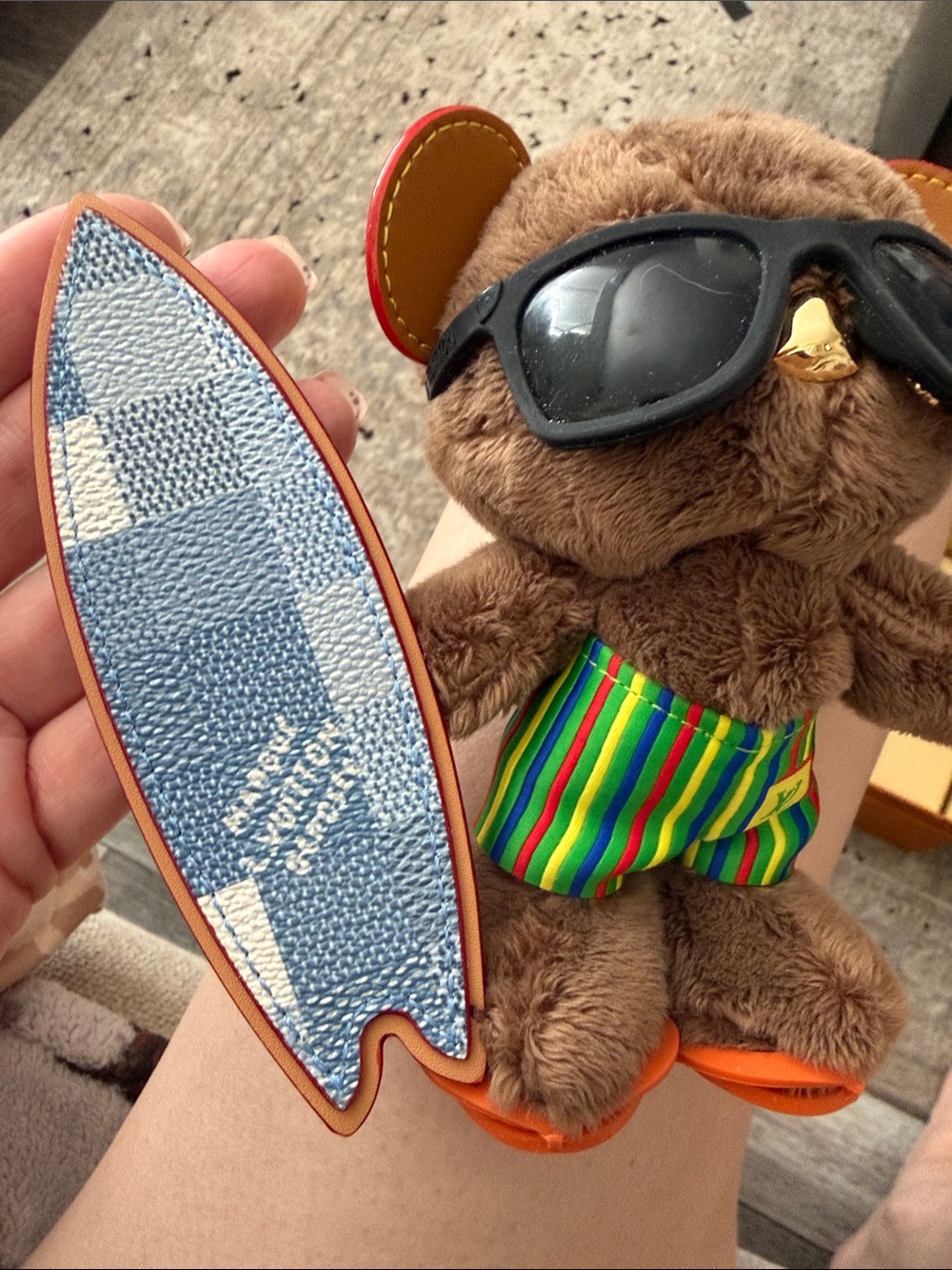 LV Louis Bear Surf Bag Charm NIB‼️READ DESCRIPTION‼️ - Picture 6 of 9